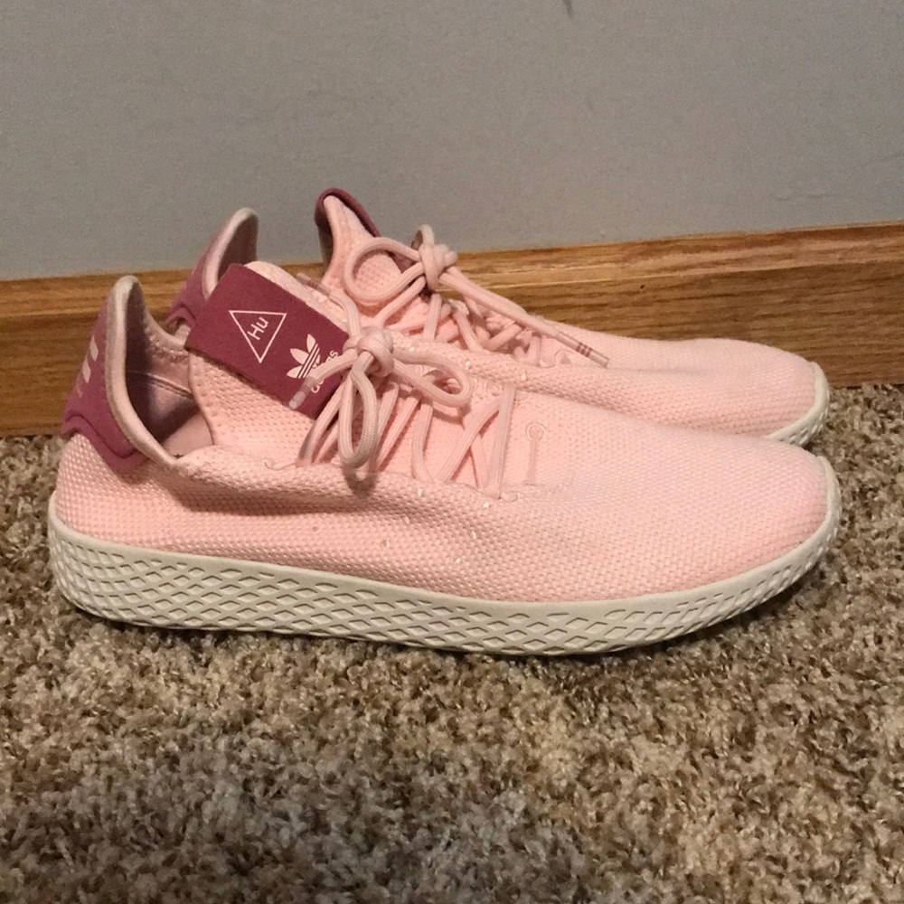 Pink Nike Pharrels